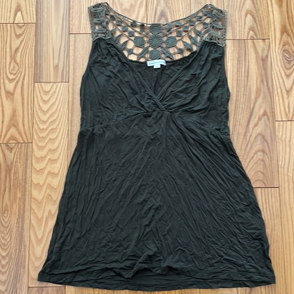 Crochet Olive Green Tank Top - Picture 1 of 5